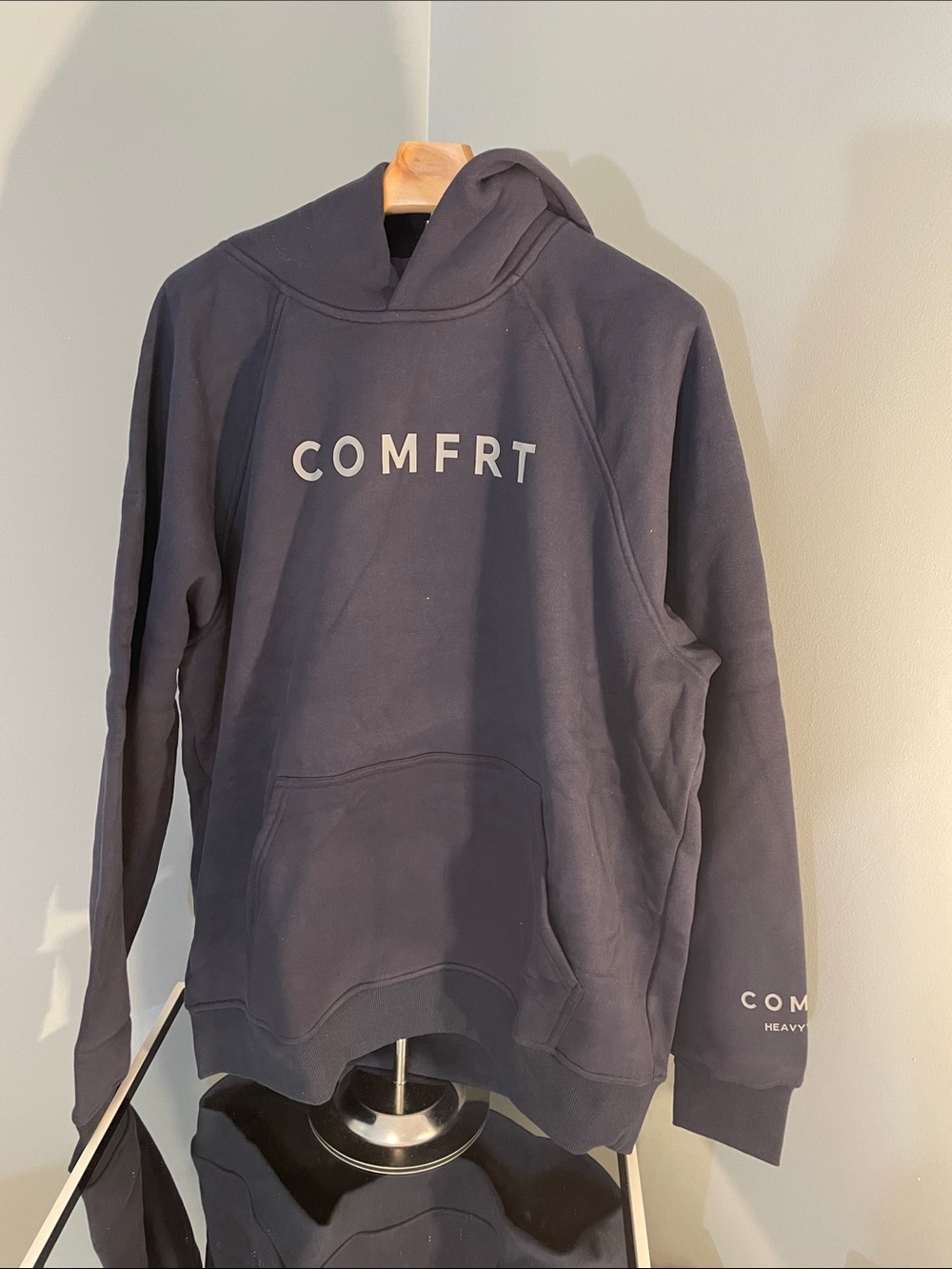 COMFRT Navy tranquil Pullover Hoodie nwt extra large
